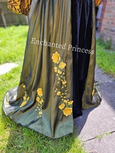 Cinderella's Evil Stepmother (Lady Tremaine) Dress
